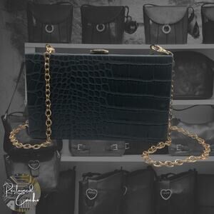 a new day Green Crocodile Buckle Closure Mini Clutch Crossbody Handbag